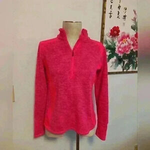 AVALANCHE PINK WOMEN'S QUARTER-ZIP. SIZE SMALL.